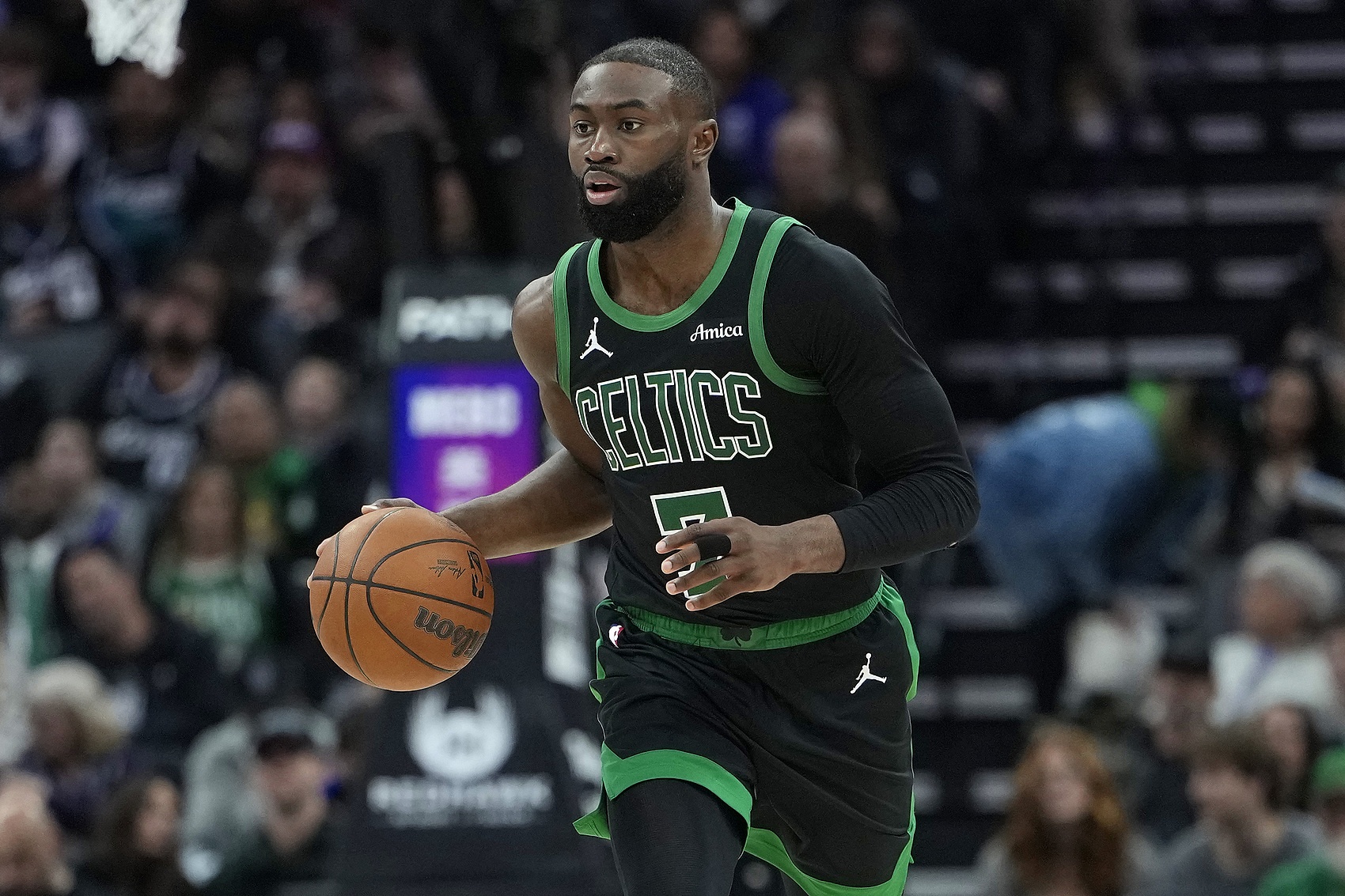 世界杯高清平台-布朗：有球迷甚至赛季开始前希望我们摆烂 我现在对球队无比自豪